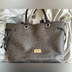 Guess Tote Bag/ Logo Print/ Black & Gray